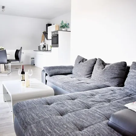 아파트 Landgut Mit Garten- Grill Und Terrasse By Interhome *